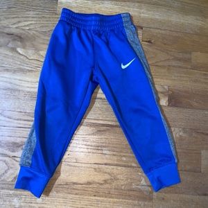 3T Nike pants